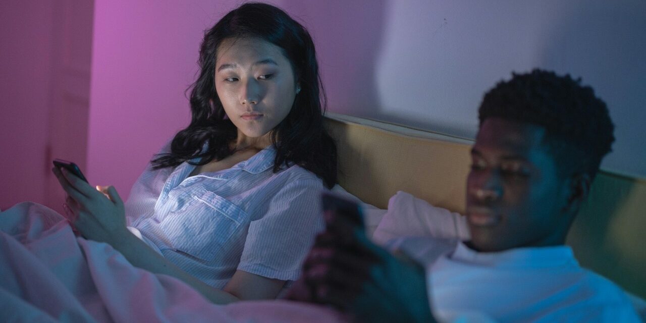 האם קנאה בזוגיות היא דבר רע או טוב האם קנאה בזוגיות היא דבר רע או טוב